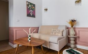 Grand Studio Refait A Neuf Paris 16 - 4P - Flat-Guest